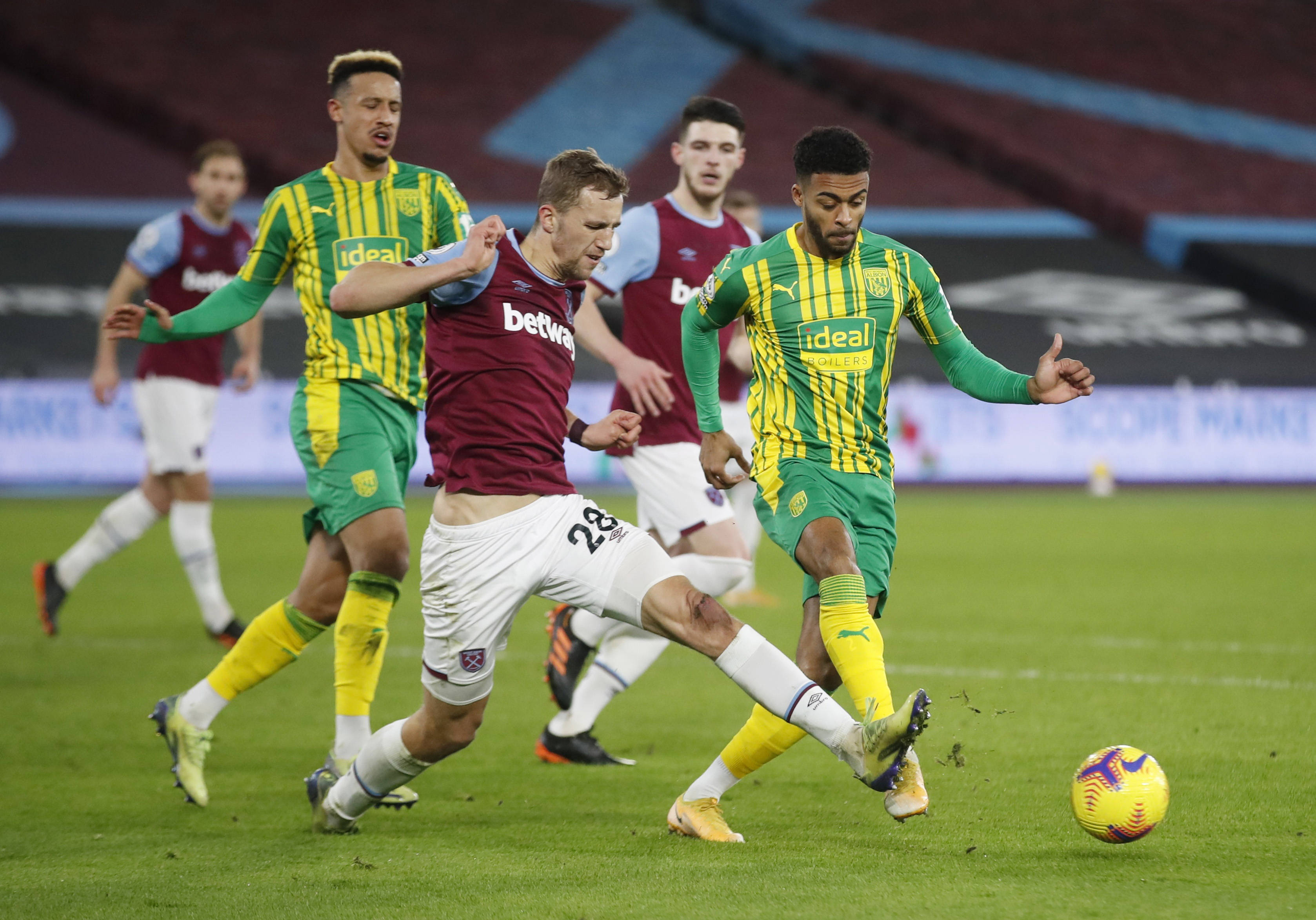 现了一场激 现了一场激